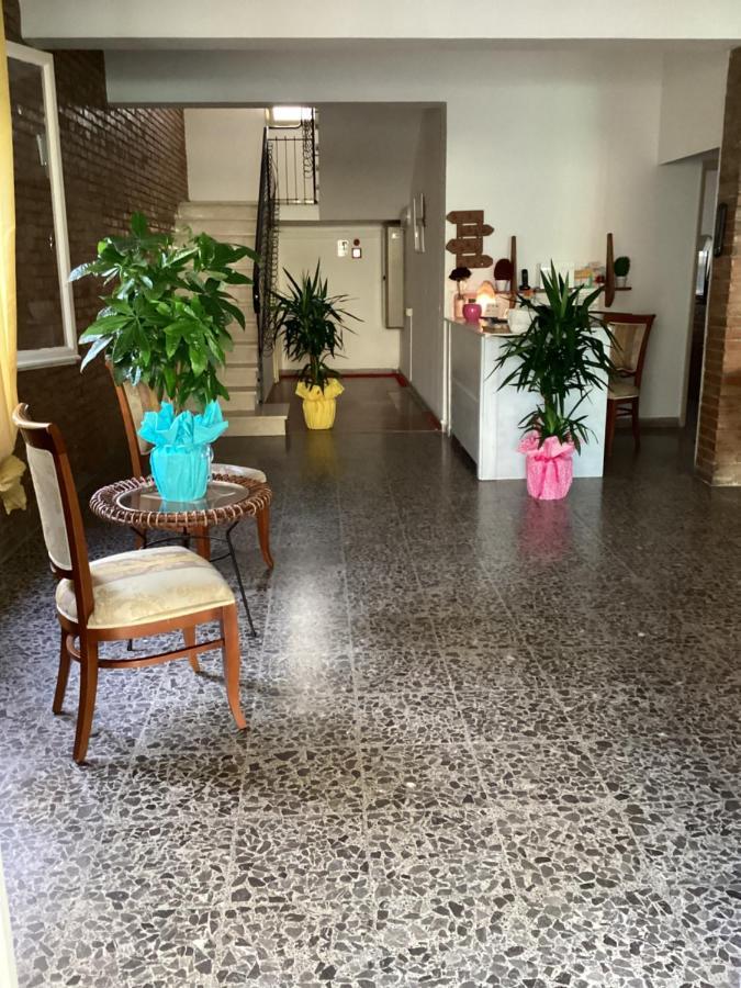 Hotel Villa Alexandra Bellaria-Igea Marina Exteriör bild